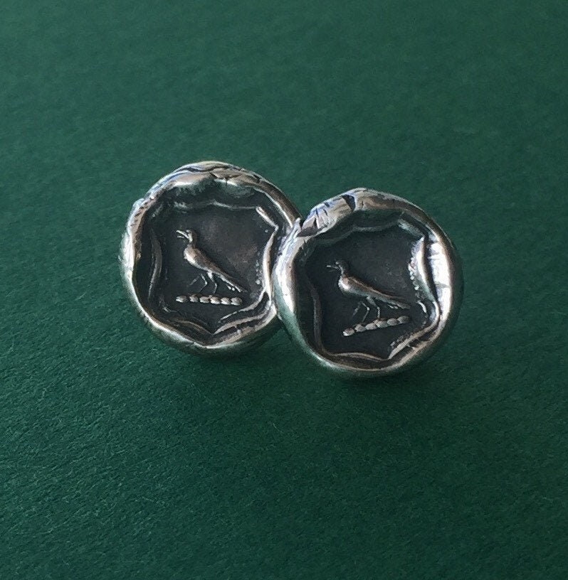 Wissens Ohrringe. Raben Wachs Siegel Schmuck, 925 Silber, Amulett Ohrstecker Wissens Ohrringe. Raben Wachs Siegel Schmuck, 925 Silber, Amulett Ohrstecker von SWALKDESIGNS