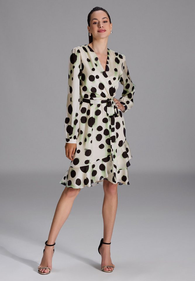 SWING Cocktailkleid Taillierter Schnitt mit ausgestelltem Rockteil von SWING