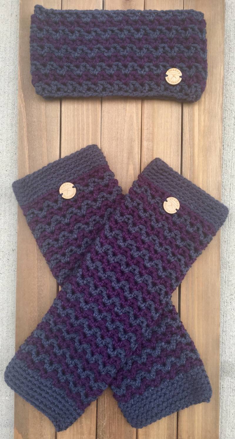 Damen Teens Gehäkeltes Stirnband Und Beinwärmer Set Das Fall Back von SWadesHandmades