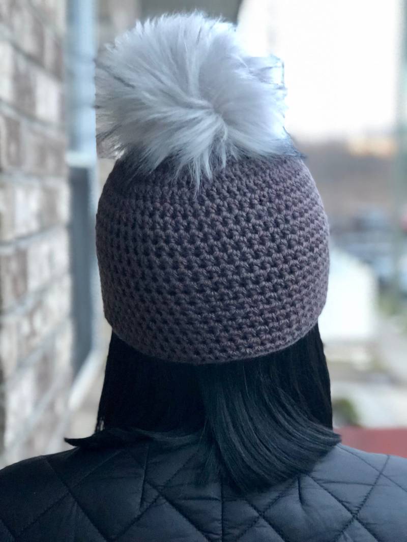 Damen Teens Häkelmütze Beanie Skully Pompom "I Like Big Poms Beanie" von SWadesHandmades