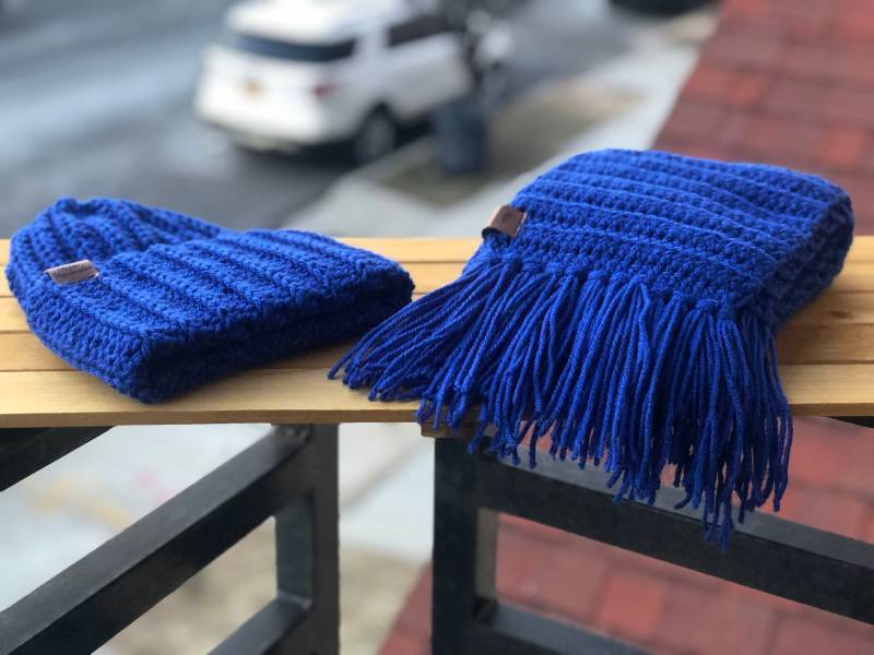 Gehäkelte Handgemachte Unisex Hut Beanie Skully Cap Und Schal Halswärmer Set Warme Gerippte Mütze Gehäkelte Handgemachte Unisex Hut Beanie Skully Cap Und Schal Halswärmer Set Warme Gerippte Mütze von SWadesHandmades