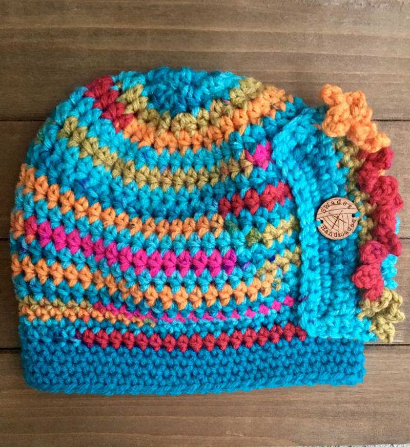 Gehäkelte Kleinkind-Kleine Mädchen Beanie-Hut Skully Doppel-Rüschen-Beanie von SWadesHandmades
