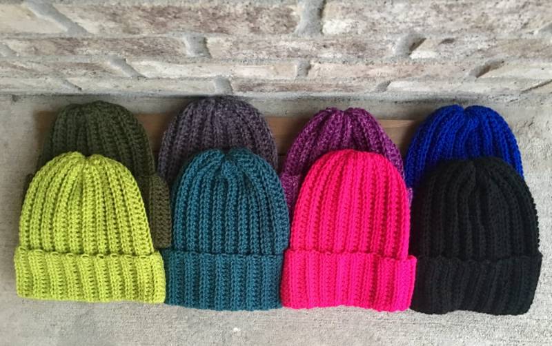 Unisex Herren Damen Gehäkelte Mütze Hut Schädelmütze Skully Warme Gerippte von SWadesHandmades