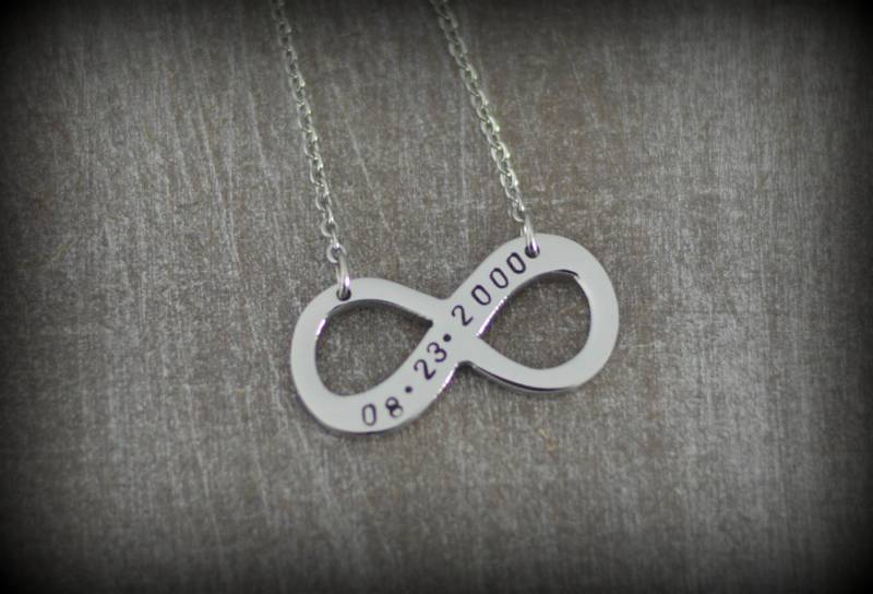 Personalisierte Infinity Namenskette - Zwei Freundschaftskette von SXpressions