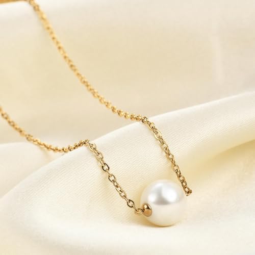 Natürliche Muschel Imitation Perle Anhänger Titan Stahl Halskette Vielseitiges und personalisiertes Design 18k Gold Minimalistische Schlüsselbeinkette für Frauen Natürliche Muschel Imitation Perle Anhänger Titan Stahl Halskette Vielseitiges und personalisiertes Design 18k Gold Minimalistische Schlüsselbeinkette für Frauen von SYAVR