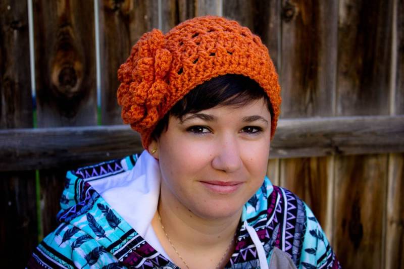 Boho Stirnband - Ohrenwärmer Handgehäkeltes Mit Jumbo Blume Und Knopf Damen Winterkopf -B7 Boho Stirnband - Ohrenwärmer Handgehäkeltes Mit Jumbo Blume Und Knopf Damen Winterkopf -B7 von SaBellaNeeBoutique