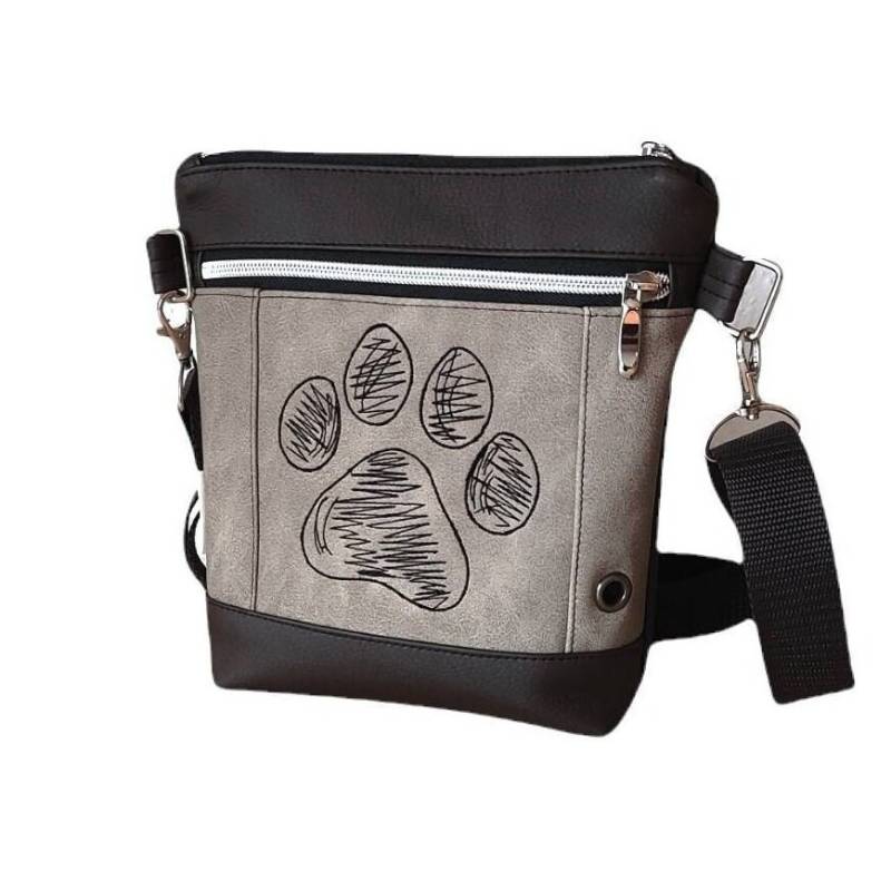 Gassitasche/Schultertasche Mit Kritzelpfote Zum Umhängen, Tasche Pfote Bestickt, Verschiedene Aussenfarbvariationen Möglich von SaGaWoHandmade