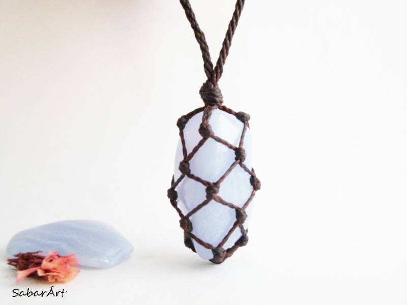 Blaue Spitze Achat Halskette, Personalisierter Und Verstellbarer Anhänger, Mai Juni Birthstone Blaue Spitze Achat Halskette, Personalisierter Und Verstellbarer Anhänger, Mai Juni Birthstone von Sabarart