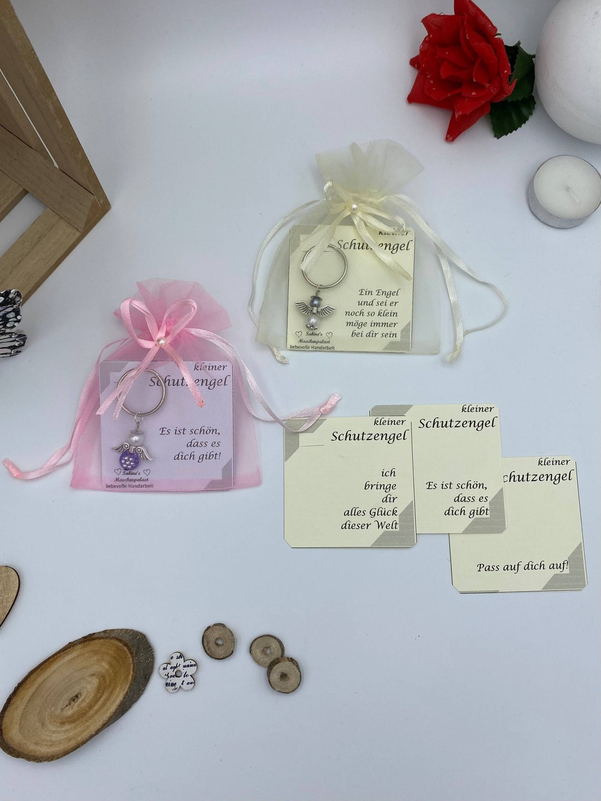 Schutzengel Mit Spruch Im Organzasäckchen Handgemacht von SabinesMaschenpalast
