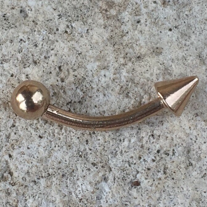 10K Gold Snug Ohrring 10K Gold Snug Ohrring von SachsJewelry