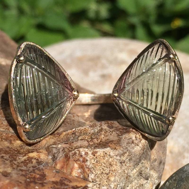 10K Gold Turmalin Schmetterling Ring 10K Gold Turmalin Schmetterling Ring von SachsJewelry