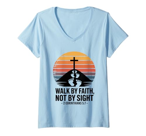 Damen Walk by Faith Not by Sight 2 Corinthians 5:7 Bibelvers T-Shirt mit V-Ausschnitt Damen Walk by Faith Not by Sight 2 Corinthians 5:7 Bibelvers T-Shirt mit V-Ausschnitt von Sacred Originals