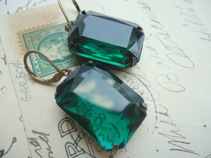 Smaragd Strass Statement Ohrringe Vintage Messing Schmuck Smaragd Strass Statement Ohrringe Vintage Messing Schmuck von SacredCake