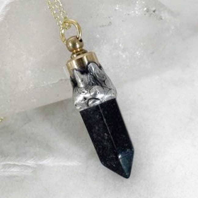 Schwarze Kristall Urne Halskette, Einäscherung Schmuck, Erinnerungsschmuck, Andenken, Anhänger, Trauer Schmuck Schwarze Kristall Urne Halskette, Einäscherung Schmuck, Erinnerungsschmuck, Andenken, Anhänger, Trauer Schmuck von SacredSpiritRelics