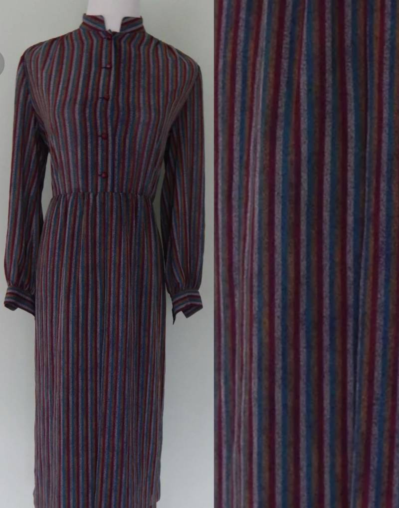 Vintage 1980Er Nadelstreifen Formelle Button-Down-Kleid Größe 12 Bis 14 Vintage 1980Er Nadelstreifen Formelle Button-Down-Kleid Größe 12 Bis 14 von Sadies2nds