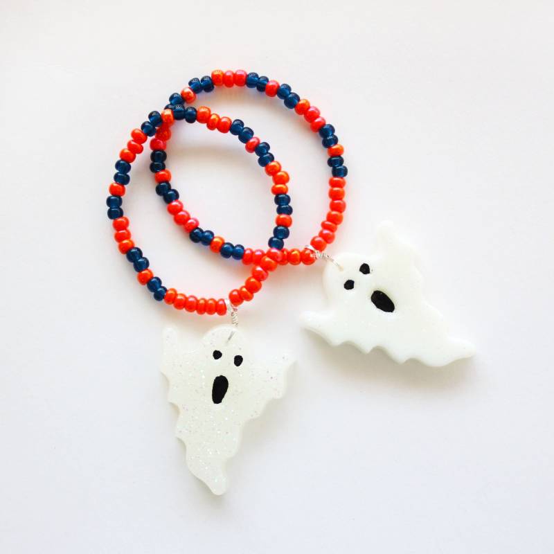 Geist, Harz, Halloween Charm Armband, Geschenk Für Kinder, Kinderarmband, Harz-Ghost-Armband, Kinder Schmuck, Harz-Armband Geist, Harz, Halloween Charm Armband, Geschenk Für Kinder, Kinderarmband, Harz-Ghost-Armband, Kinder Schmuck, Harz-Armband von SadiesMoon