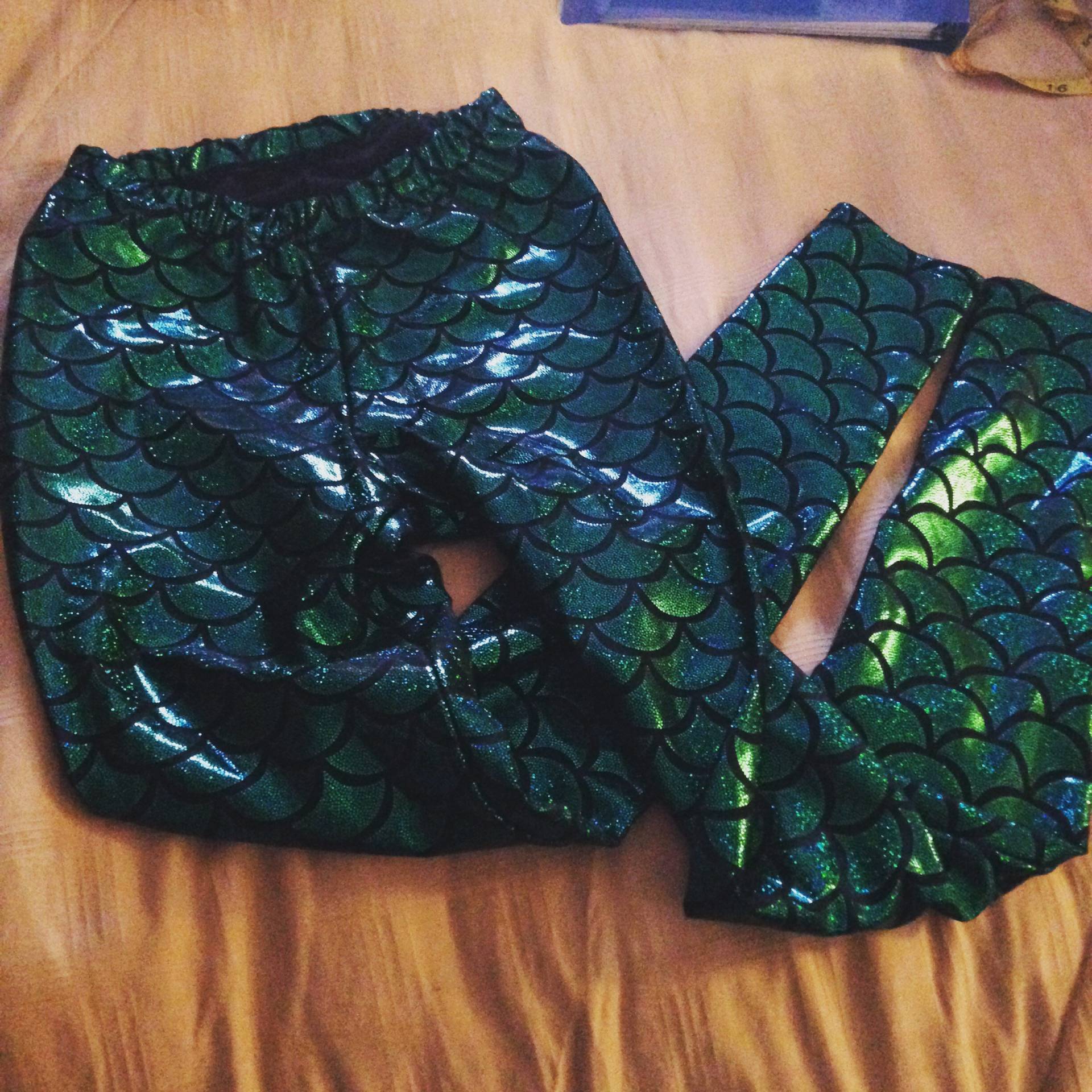 Große Sirena Meerjungfrau Leggings Große Sirena Meerjungfrau Leggings von SadisticVixens