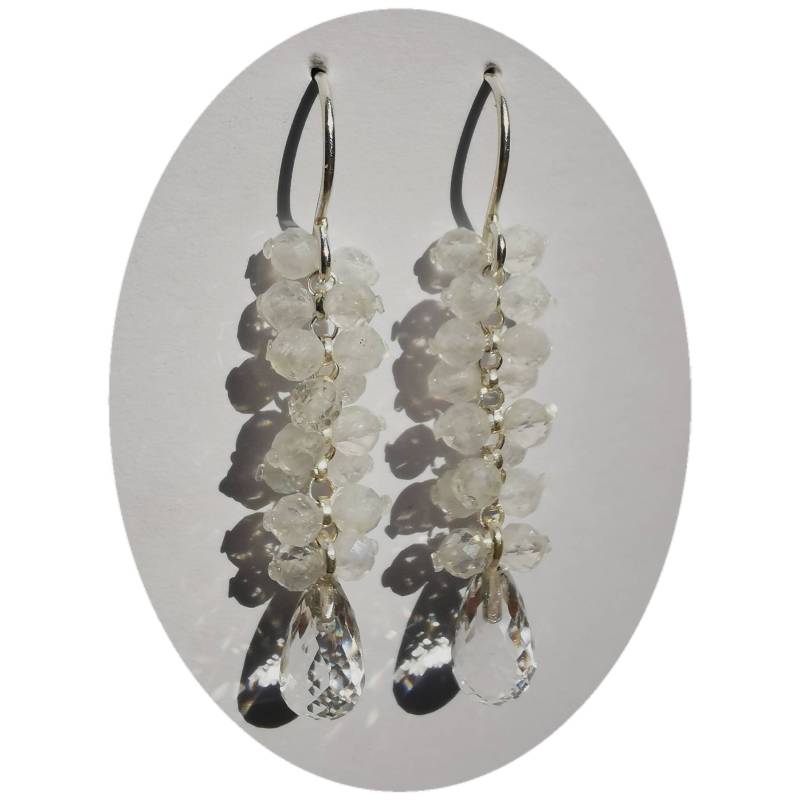 Hängeohrringe | Brautschmuck Silberohrringe Mit Bergkristall Und Weissem Labradorit von SadjahaJewellery