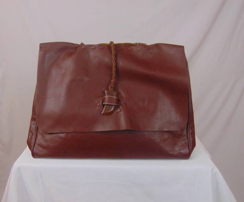 Braune Kora Tragetasche, Tote, Mittlere Top Griff Tasche, Schultertasche, Braunes Leder, Geschenke Für Sie, Schloss von Sadour