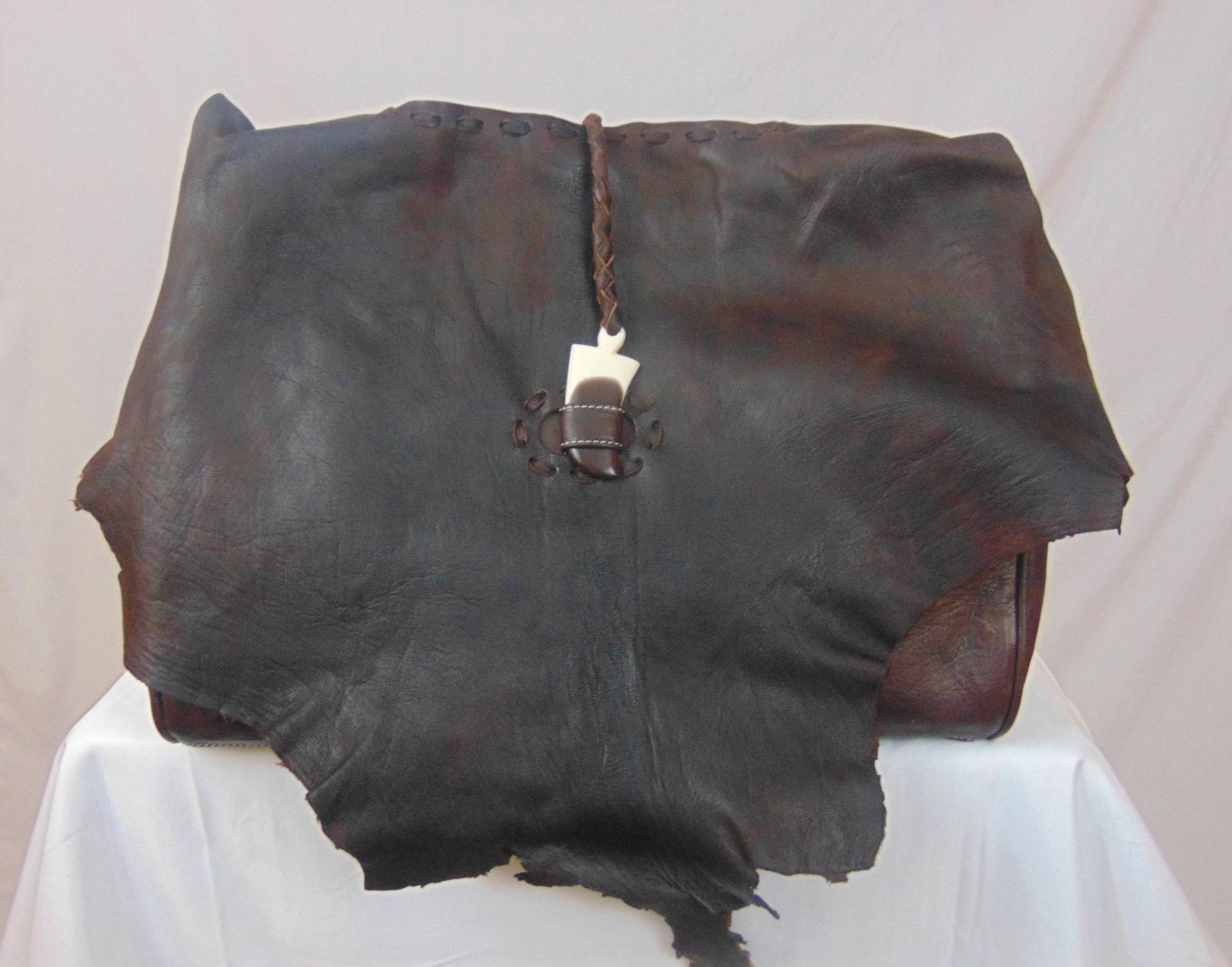 Braune Ledertasche, Top Griff Tasche, Schultertasche, Geschenke Für Sie, Gurt, Schloss, Handgemachte Tasche von Sadour