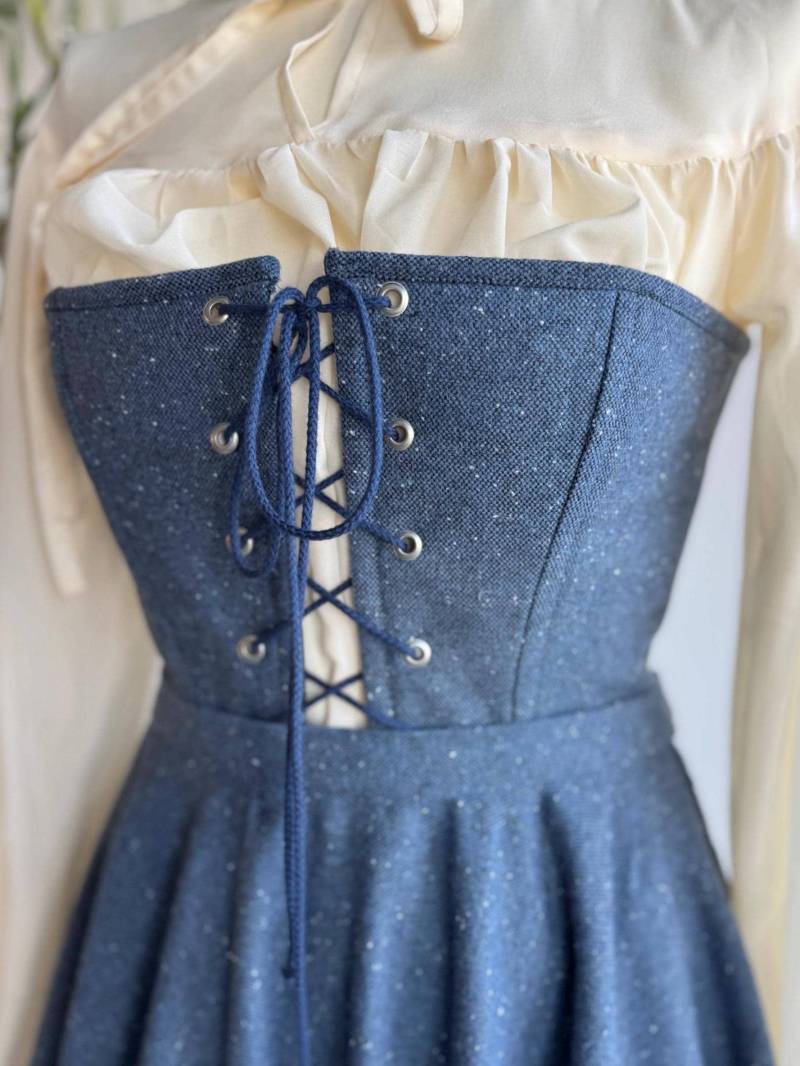 Corsagentop Chantalle Mit Stäbchen Und Schnürung Corsagentop Chantalle Mit Stäbchen Und Schnürung von SaerliOfSwitzerland