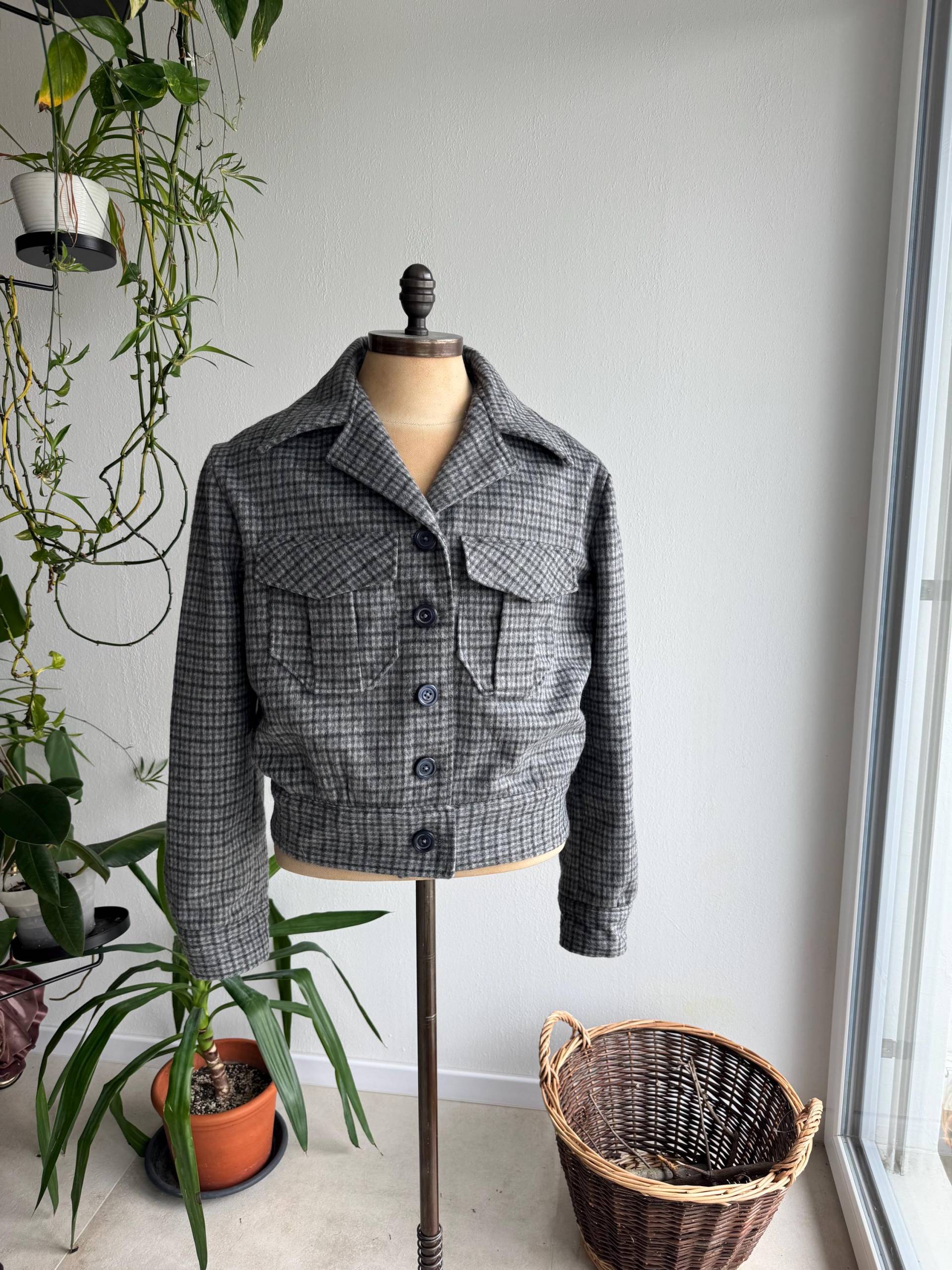 Herrenjacke 50S Wolljacke Mantel Kurzmantel Jacke Grösse Medium von SaerliOfSwitzerland