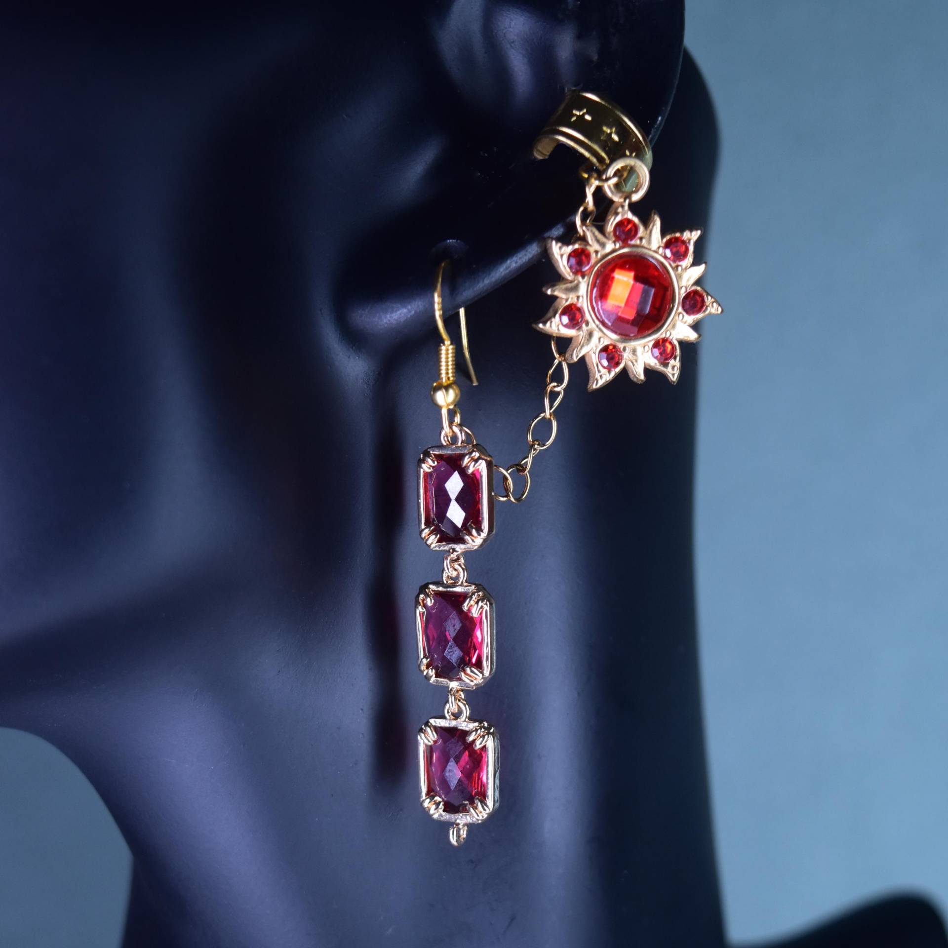 Mollymauk Gold Sun Horn Schmuck Verkettete Ohrringe Ohrmanschette Combo - Critter Cosplay Mighty 9 Dice & Dragons Ttrpg von SafetyNetShop