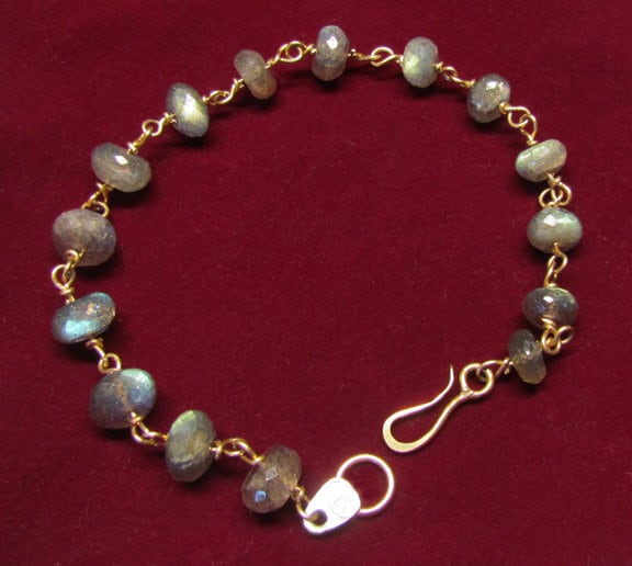 Labradorit Und Gold-Armband Labradorit Und Gold-Armband von SageArt