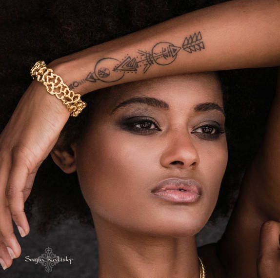 Gold Armband Manschette, Statement Frauen Armband, Manschette Vergoldetes Braut Boho Offene von Sagia