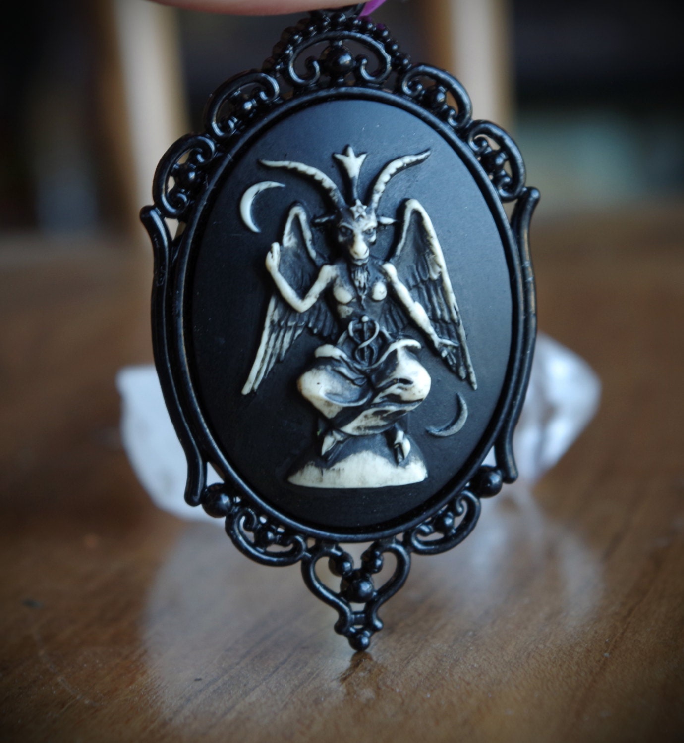 Baphomet Okkulte Harz Schwarz Oder Silber Einstellung Handgemachte Kamee Halskette Baphomet Okkulte Harz Schwarz Oder Silber Einstellung Handgemachte Kamee Halskette von SagittariusLostArt