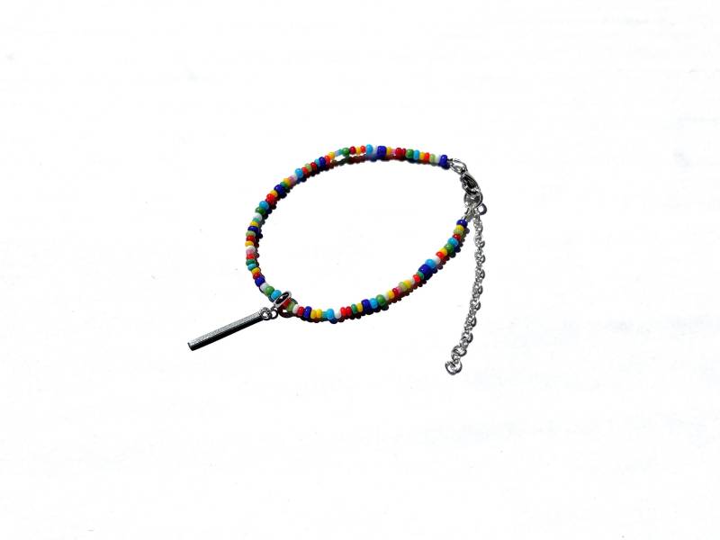 Multi-Color-Perlen-Armband Mit Stahl-Charm-Stick von SagomaJewelry