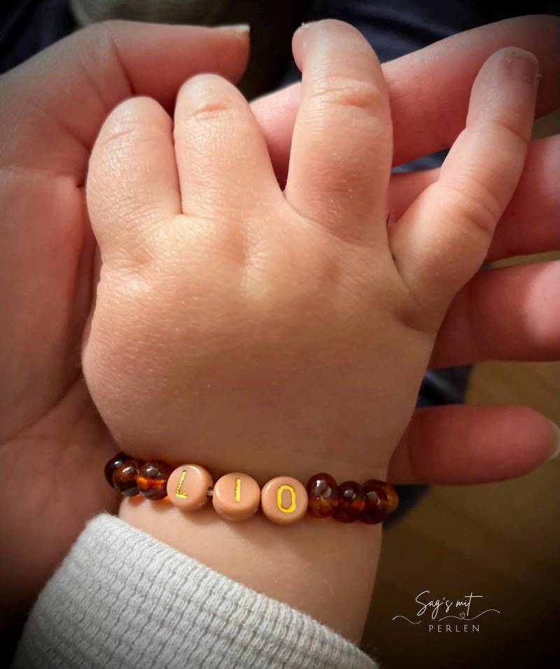 Personalisiertes Armband| Inititale | Buchstaben/Baby Armband Perlenarmband Perlenscmuck Bernstein Taufgeschenk Geburt Personalisiertes Armband| Inititale | Buchstaben/Baby Armband Perlenarmband Perlenscmuck Bernstein Taufgeschenk Geburt von SagsMitPerlen