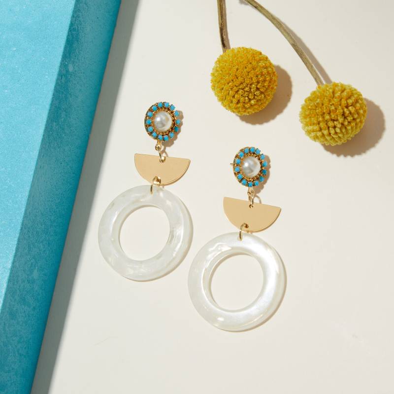 Moderne Perlenohrringe - Statement Ohrringe Art Deco Harzohrringe Leichte Boho von SaharasEssentials