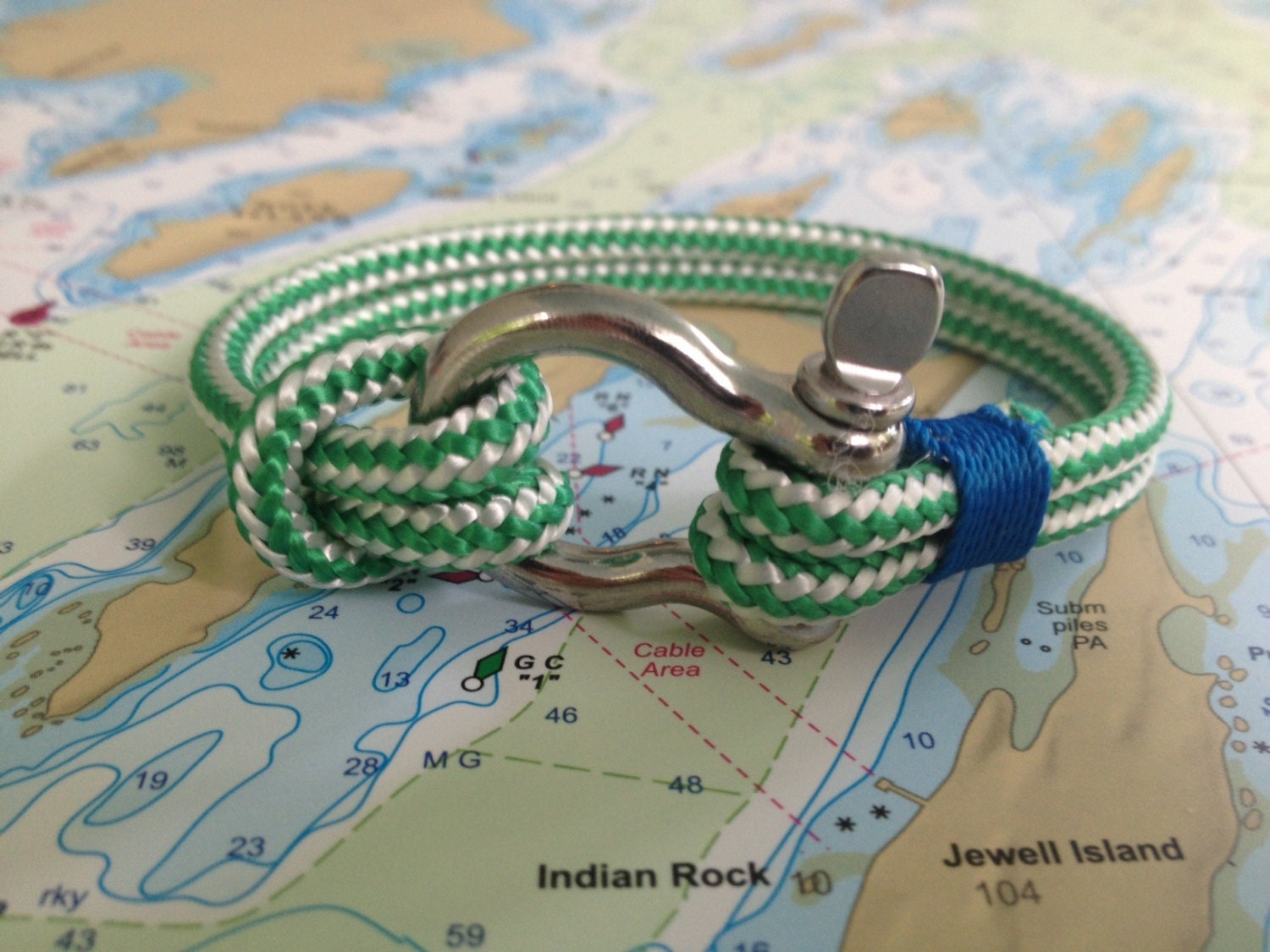 Sailwinds Nautical Rope Armband - Grünes Windjammer Für Segler, Surfer, Kayakfahrer Und Andere Ozean Sport & Strand Enthusiasten Sailwinds Nautical Rope Armband - Grünes Windjammer Für Segler, Surfer, Kayakfahrer Und Andere Ozean Sport & Strand Enthusiasten von SailwindsTradingCo