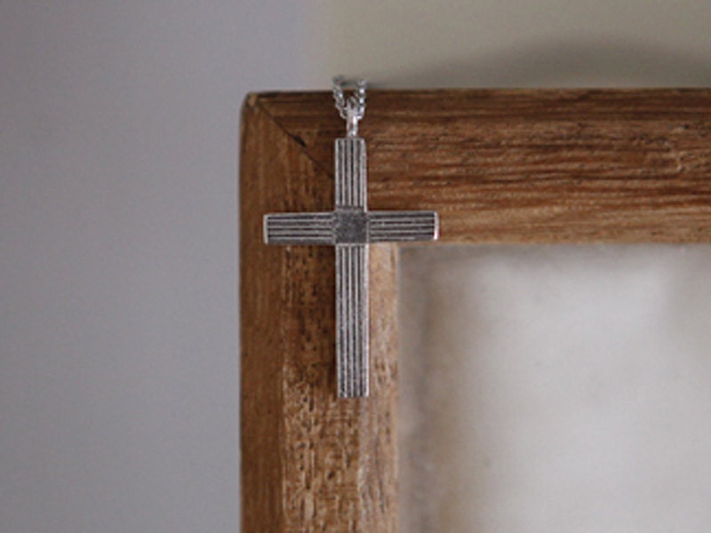 Michael Kreuz Halskette, Sterling Silber Anhänger Michael Kreuz Halskette, Sterling Silber Anhänger von SaintMichaelJewelry