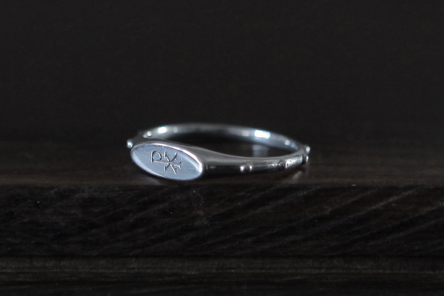 Prisca Rosenkranz Ring, Chi Rho X Sterling Silber Religiöser Rosario, Symbol Christi, Paar Ring Prisca Rosenkranz Ring, Chi Rho X Sterling Silber Religiöser Rosario, Symbol Christi, Paar Ring von SaintMichaelJewelry