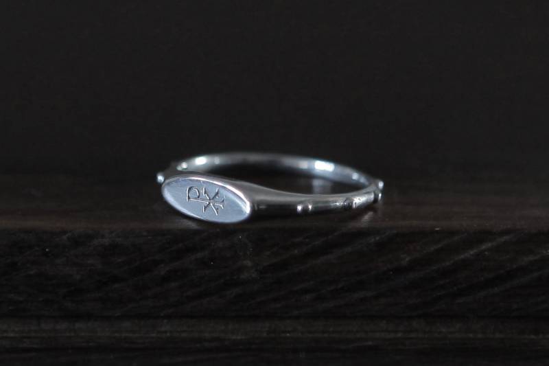 Prisca Rosenkranz Ring, Chi Rho X Sterling Silber Religiöser Rosario, Symbol Christi, Paar Ring Prisca Rosenkranz Ring, Chi Rho X Sterling Silber Religiöser Rosario, Symbol Christi, Paar Ring von SaintMichaelJewelry