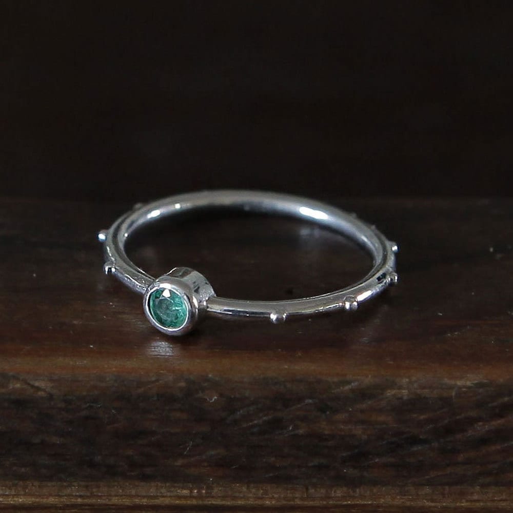 Smaragd Rosenkranz Ring, Sterlingsilber Rosario Smaragd Rosenkranz Ring, Sterlingsilber Rosario von SaintMichaelJewelry