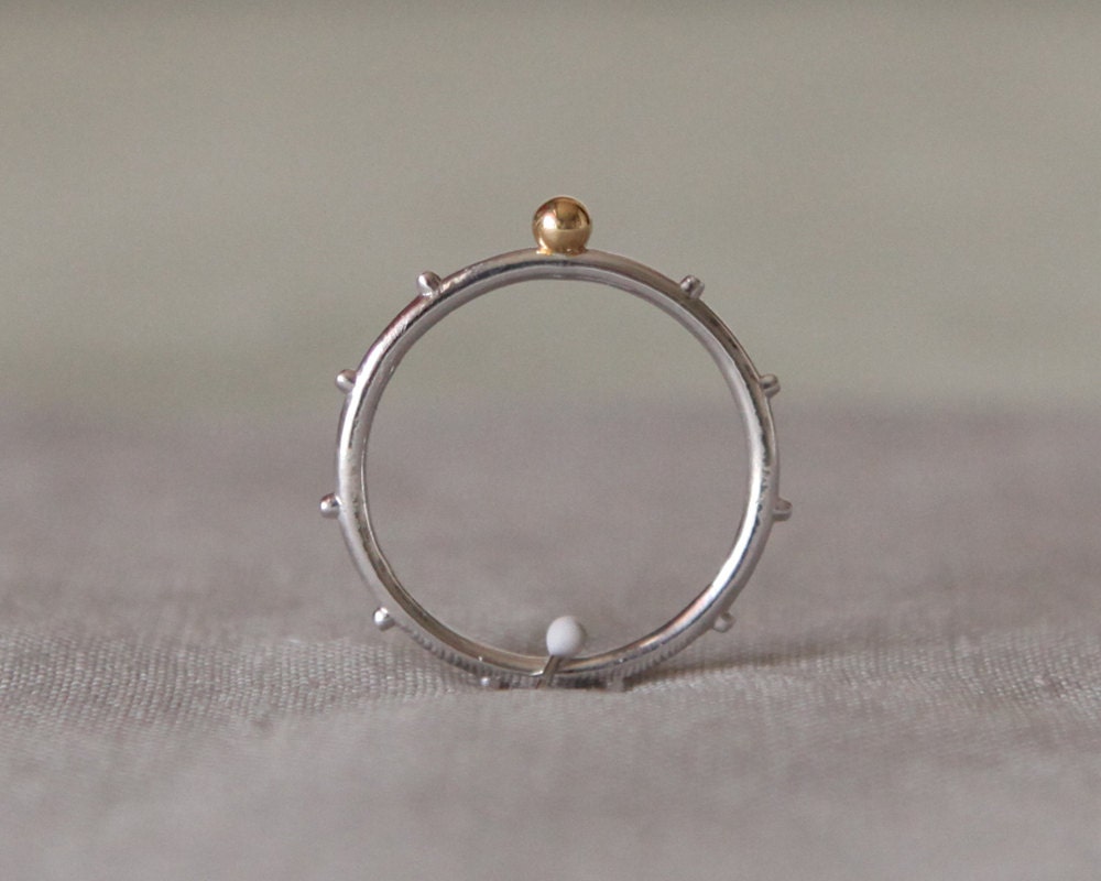 Troll Rosenkranz Ring, 14K, 18K Gold Runder Moderner Einfacher Rosario Troll Rosenkranz Ring, 14K, 18K Gold Runder Moderner Einfacher Rosario von SaintMichaelJewelry