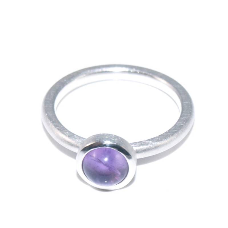 Süsser Amethyst-Ring Aus Silber Süsser Amethyst-Ring Aus Silber von SaizdeBaranda