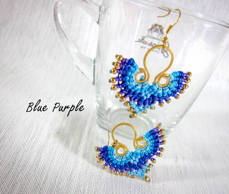 Eulen-Gesicht Form Baumwolle Messing Ohrring. Wunderschöne Farbenvielfalt Der Baumwolle. Mit Winzigen Glöckchen Dekorieren. Wachskordel Schön Für von SakuraCNX