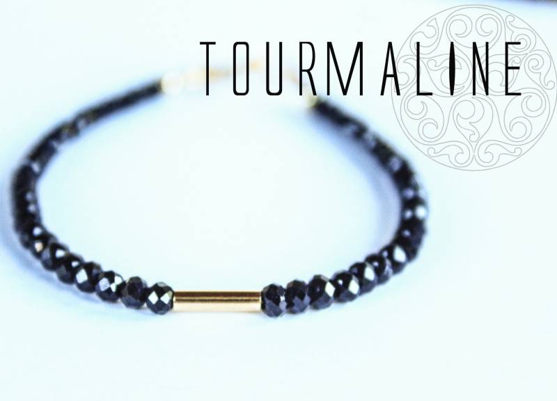 Turmalin Armband Schwarzer Schörl, Sterling, Schutzengel, Geschenk, Gold, Freude, Oktober, Diamant, Filigraner Unikatschmuck, Edle Powerfrau Turmalin Armband Schwarzer Schörl, Sterling, Schutzengel, Geschenk, Gold, Freude, Oktober, Diamant, Filigraner Unikatschmuck, Edle Powerfrau von SalLaPalma