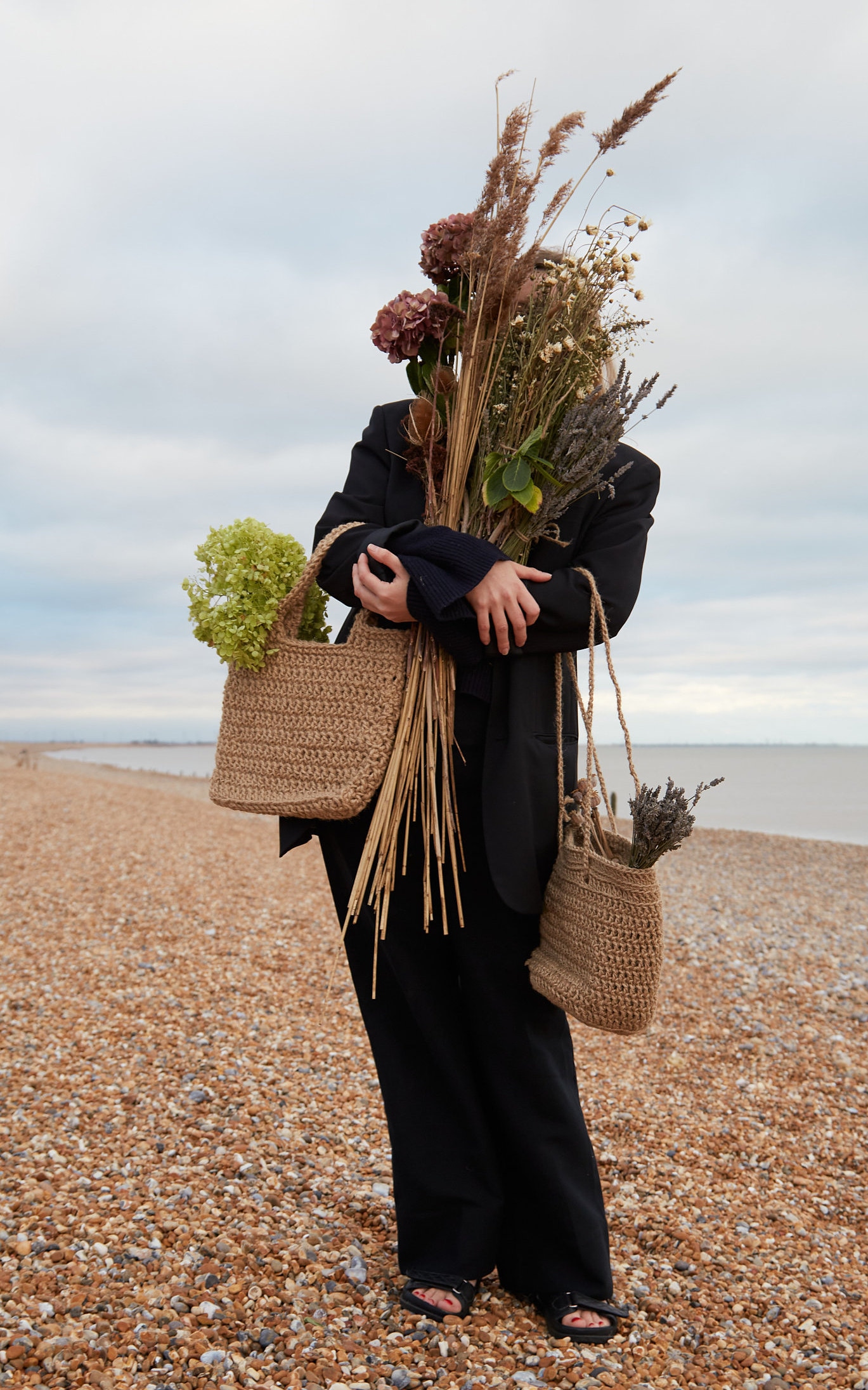 Kleine Gehäkelte Tragetasche Aus 3mm Jutekordel. Diese Tasche Ist Handgefertigt Auf Bestellung, Um Nachhaltigkeit Zu Gewährleisten Und Verluste von SalinaLondon