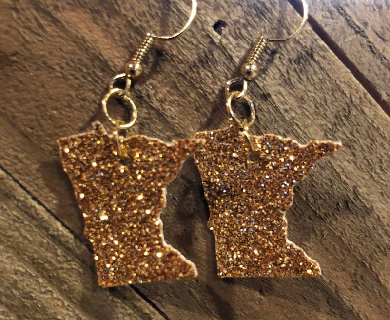 Gold Glitter Mn-Kontur-Ohrringe Gold Glitter Mn-Kontur-Ohrringe von SallieLoon