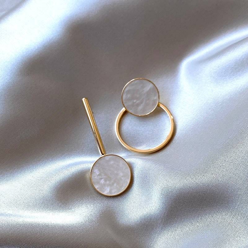 Asymmetric Earrings Female 2023 New Tide Senior Sense Of 925 Sterling Silver Needle von SalmenManyTeams