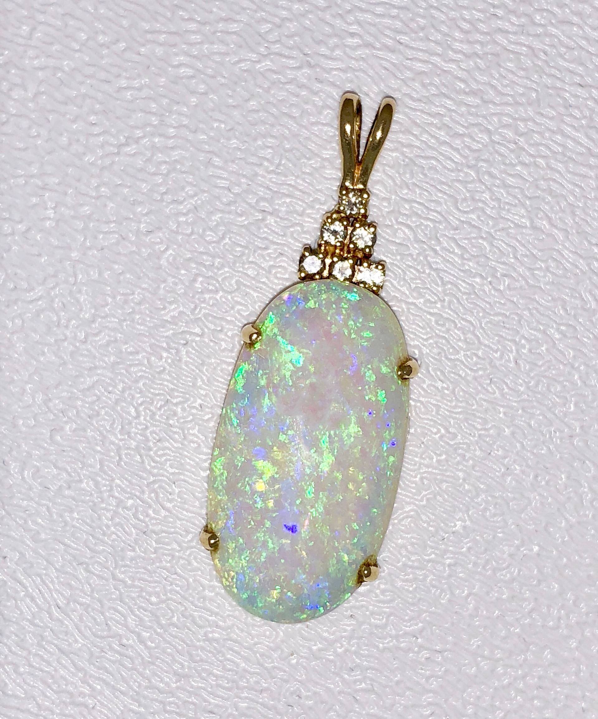 Opal Anhänger Mit Diamanten von SalmonRiverJewelry