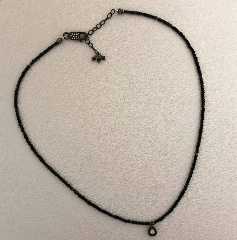 Schwarzer Spinell Mit Kleinem Diamantanhänger von SalmonRiverJewelry