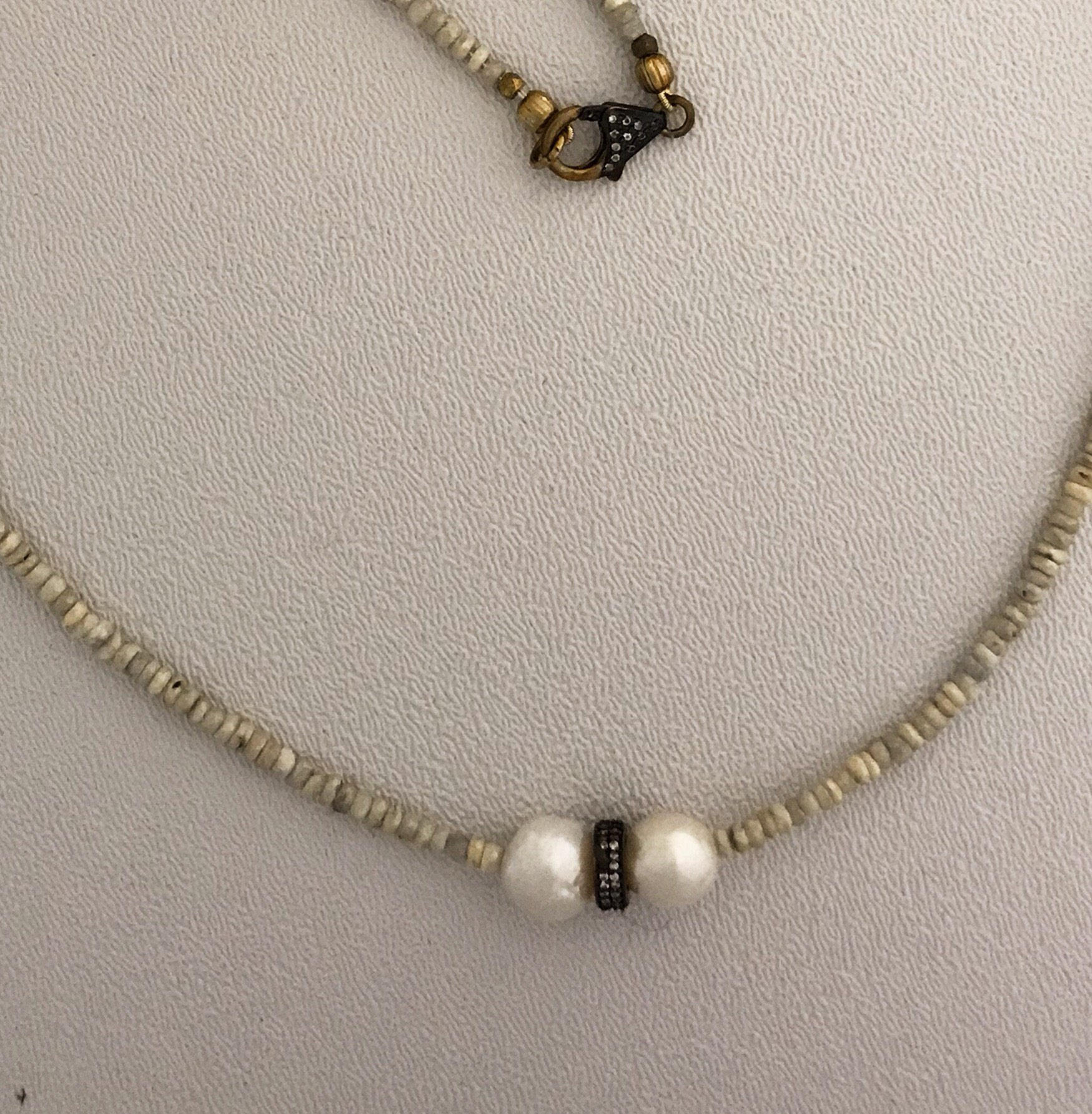 Weiß Saphir Und Perle Halskette von SalmonRiverJewelry