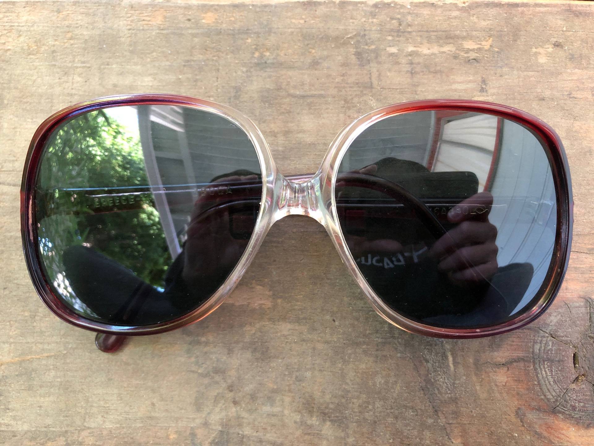 70Er Vintage Sonnenbrille Rot Lila Klar Ombré Acetat Kunststoff Brillengestell Grau Getönte Gläser Rund Eckig Oversized Boho Disco Griechenland von Salmonts