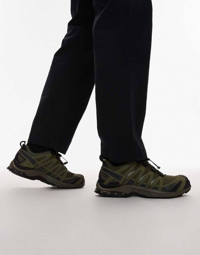 Salomon - XA Pro 3D - Sneaker in Olivgrün und Schwarz von Salomon